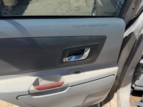 04-06 Cadillac Srx Driver Left Rear Door Trim Panel With Switches Back Gray 132 — photo 7