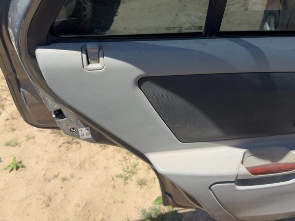 04-06 Cadillac Srx Driver Left Rear Door Trim Panel With Switches Back Gray 132 — photo 4