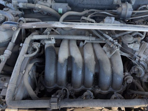 1996-1997 Nissan Maxima Upper Intake Manifold Oem 3.0L From 6/95 Thru 1/96 — photo 2