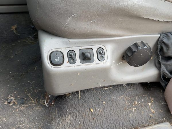 97-02 Expedition Driver Left Side Power Seat Switch With Trim Panel Oem Gray 12 — photo 3