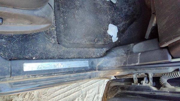 07-17 Gmc Acadia Passenger Right Lower Sill Step Moulding Trim Panel Oem Black — photo 2