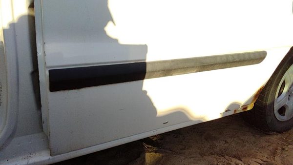 2004-2007 Ford Freestar Driver Left Rear Moulding From Door Oem Back Trim Strip — photo 1