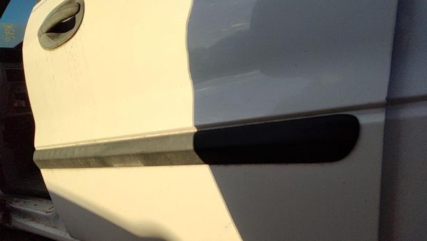 2004-2007 Ford Freestar Driver Left Rear Moulding From Door Oem Back Trim Strip — photo 5