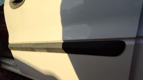 2004-2007 Ford Freestar Driver Left Rear Moulding From Door Oem Back Trim Strip — photo 4
