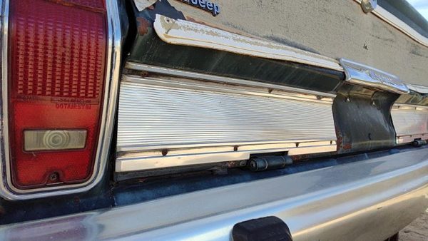 1984-1991 Jeep Grand Wagoneer Rear Tail Gate Trim Finish Panel Oem — photo 3