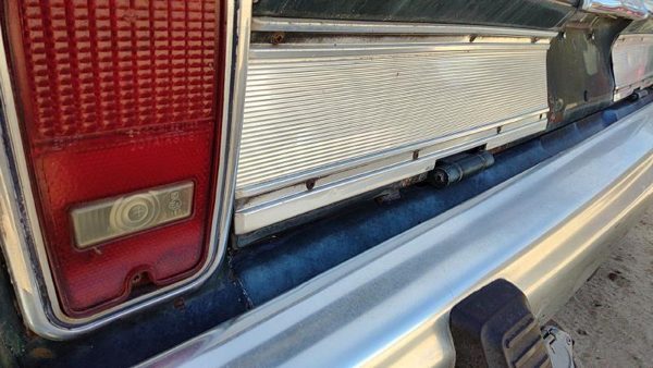 1984-1991 Jeep Grand Wagoneer Rear Tail Gate Trim Finish Panel Oem — photo 4
