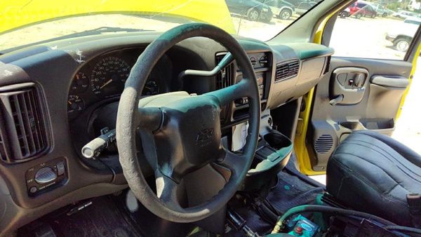 2002 Express Van 2500 Steering Wheel OEM 16822249 — photo 4