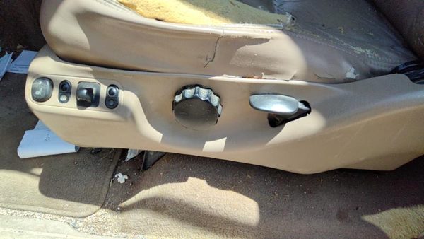 1998 Lincoln Navigator Driver Left Side Power Seat Switch With Trim Panel Tan Kx — photo 3