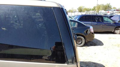 1997-2002 Ford Expedition Driver Left Rear Moulding On Quarter Panel Oem