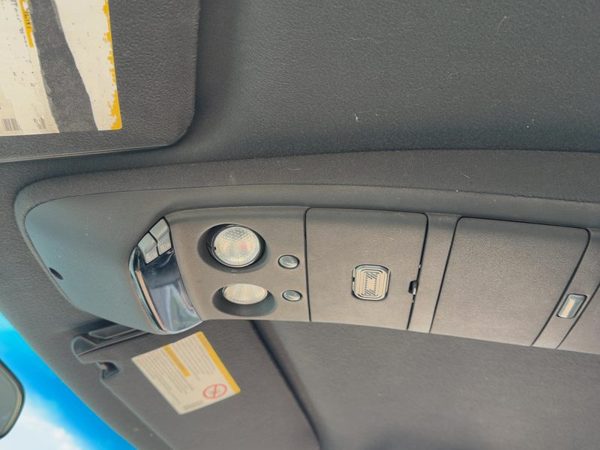 02-05 S10 Blazer Center Overhead Console Dome Light Map Lamp Cubby Graphite 12H — photo 1