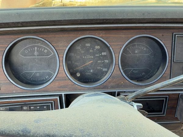 1981-1989 Dodge D150 Speedometer Cluster Instrument Gauges Panel Oem Dash — photo 2