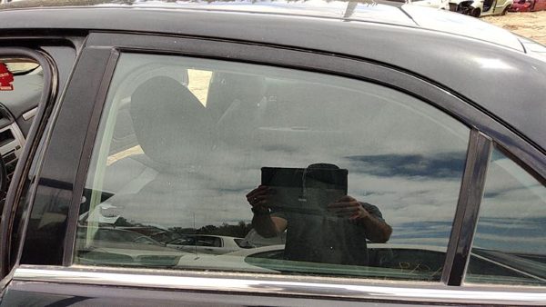 2006-2011 Ford Fusion Driver Left Rear Side Window Door Glass Oem Back — photo 1