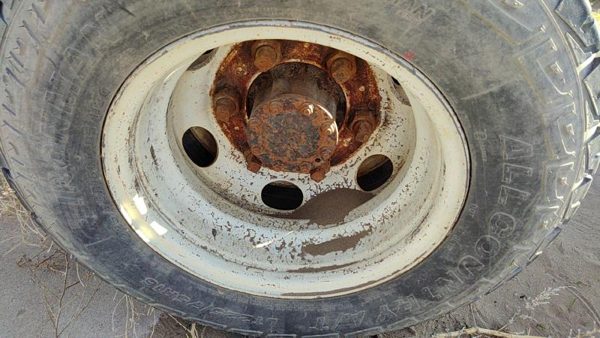 1996 Isuzu Npr 16 Dually Wheel Oem Factory Rim — photo 2