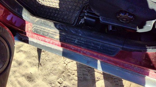 03-06 Mitsubishi Outlander Driver Left Lower Sill Step Moulding Trim Panel Black — photo 3