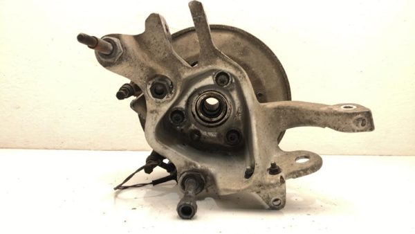 1986-1987 Chevy Corvette C4 Driver Left Rear Knuckle Assembly Stub Axle With Hub — photo 6