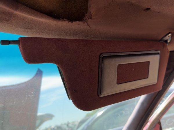 1986 Buick Park Ave Passenger Right Sun Visor Oem Red — photo 6
