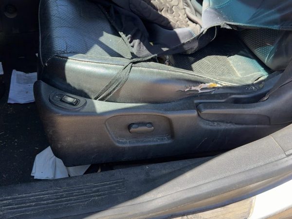 2005 Pontiac G6 Driver Left Side Power Seat Switch With Trim Panel Oem Ebony 192 — photo 3