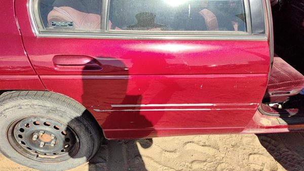 1995 Chevrolet Lumina Rear Door RH Red — photo 3