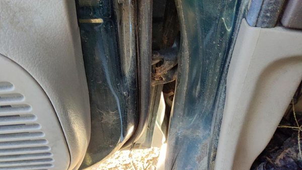 1998-2002 Honda Passport Driver Left Upper Lower Door Hinge Pair Set Oem Lh — photo 3