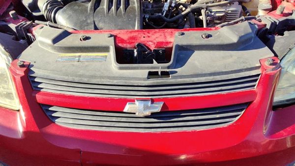 2007 Chevrolet Cobalt Grille — photo 2