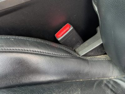 12-17 Chevy Equinox Driver Left Front Seat Belt Buckle Receiver Oem Black 01A