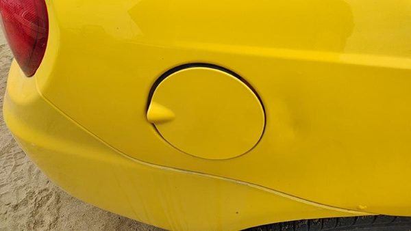 2000-2005 Dodge Neon Fuel Tank Door With Hinge Gas Lid Oem Filler Yellow — photo 3