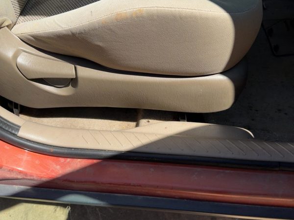 2005-2007 Ford Escape Passenger Right Side Seat Trim Panel Oem Tan Ah — photo 4