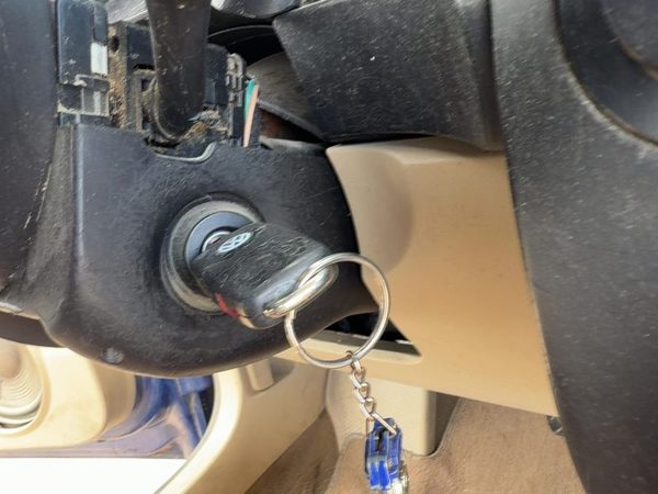 1998-2010 Ignition Switch Assembly With Key Complete Electrical Oem 4B0905849 — photo 3