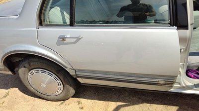 1990 Oldsmobile Delta 88 Rear Door RH Gray