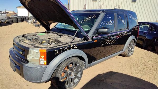 2006 Land Rover LR3 — vehicle photo 1
