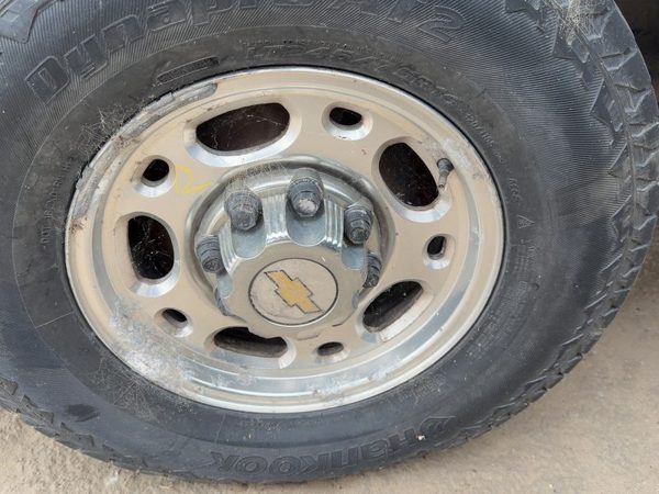 1996-2002 Chevy Express Van 2500 16" Aluminum Wheel Oem Factory 8 Lug Rim Oem #2 — photo 3