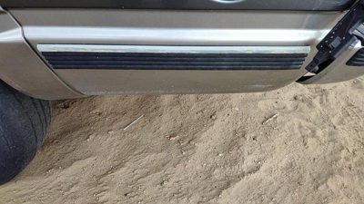 96-99 Chevy Suburban Driver Left Rear Moulding On Quarter Panel Oem