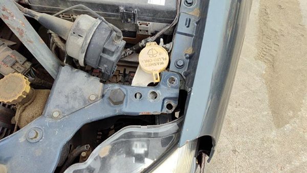2002-2004 Chrysler 300M Windshield Washer Fluid Reservoir With Pump Wiper Tank — photo 2