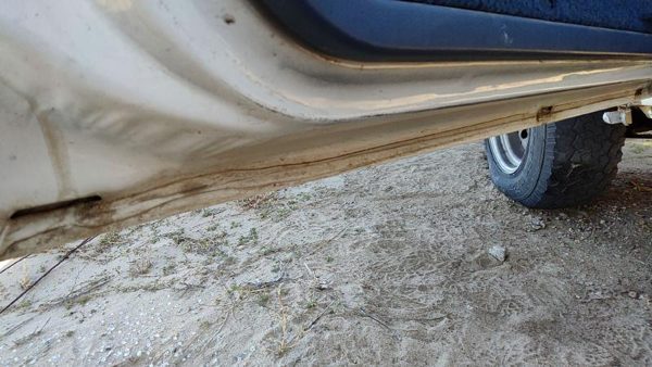 1995 Ford F150 Front Door LH White — photo 7