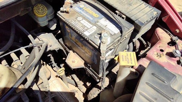 06-07 Town Country Complete Battery Box Mount Tray With Hold Down Oem 3.8L — photo 3