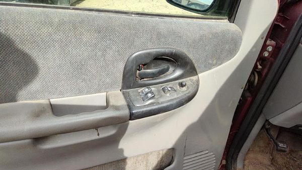 01-02 Venture Driver Left Front Door Trim Panel With Master Switch Gray 14D — photo 5