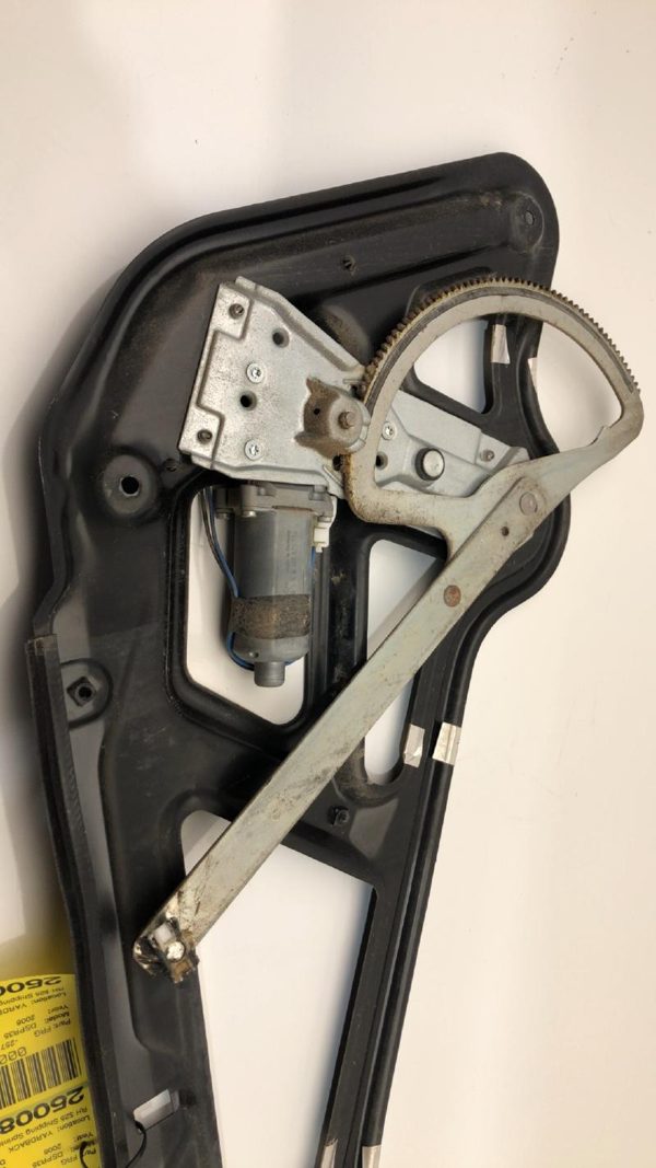 02-06 Sprinter Van 3500 Passenger Right Front Power Window Regulator With Motor — photo 2
