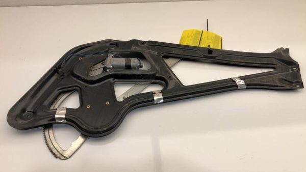02-06 Sprinter Van 3500 Passenger Right Front Power Window Regulator With Motor — photo 3