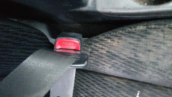 10-14 Legacy Outback Passenger Right Front Seat Belt Buckle Receiver Obc Black — photo 4