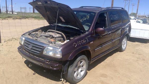 2002 Suzuki Grand Vitara — vehicle photo 1