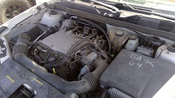 2004 Chevy Malibu — vehicle photo 2