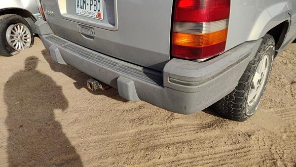 1993-1995 Jeep Grand Cherokee Rear Bumper Cover Assembly Oem Back 55032692 — photo 2