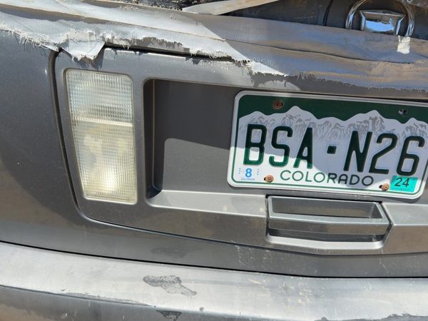 04-09 Srx License Plate Trim Surround Panel Oem Tail Trunk Finish Silver 42U — photo 3
