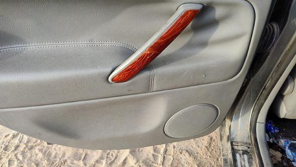 2001-2004 Vw Passat Driver Left Rear Door Trim Panel With Switches Back Gray — photo 5