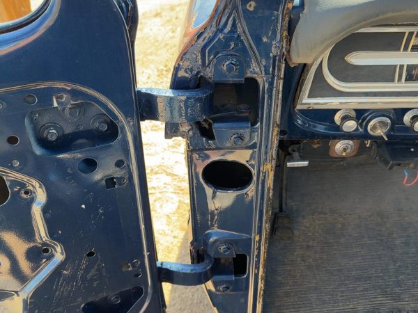 1967-1972 Ford F250 Driver Left Upper Lower Door Hinge Pair Set Oem C7Tz8122801B — photo 3