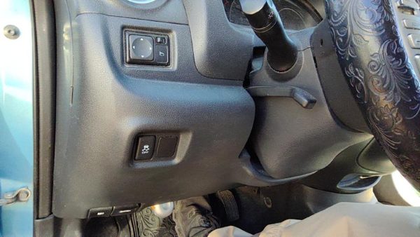14-16 Versa Note Lower Dash Under Column Knee Bolster Trim Panel Charcoal G — photo 2