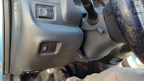 14-16 Versa Note Lower Dash Under Column Knee Bolster Trim Panel Charcoal G — photo 3