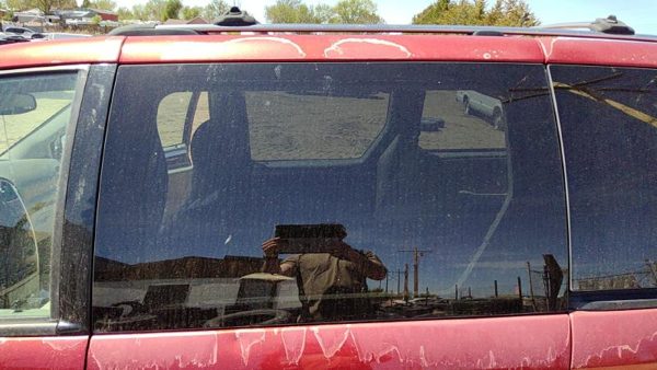 2001-2007 Chrysler Town Country Driver Left Rear Side Window Door Glass Oem Back — photo 3