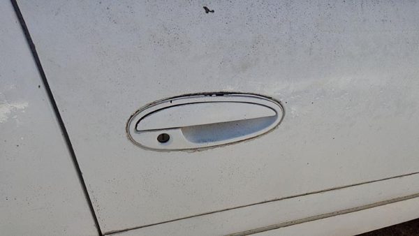 1997-2003 Buick Century Passenger Right Front Outside Door Handle Oem White — photo 4