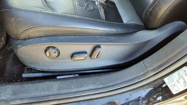 12-19 Vw Passat Driver Left Side Power Seat Switch With Trim Panel Oem Black Tb — photo 2